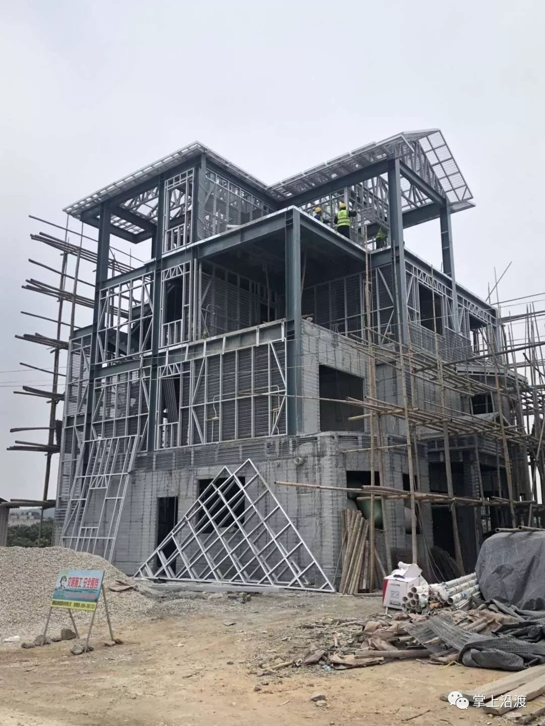 鑫萬(wàn)吉輕鋼房屋 重塑現(xiàn)代建筑的未來(lái)之路